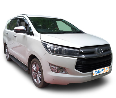 Toyota Innova Crysta-img
